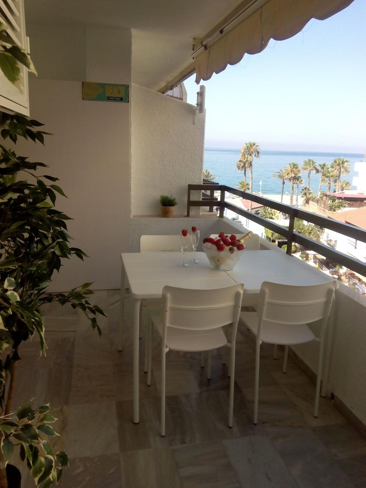 Hh Apartamento La Herradura Playa Dış mekan fotoğraf